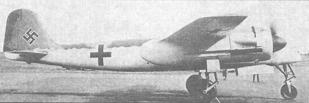 HeFtr104.jpg