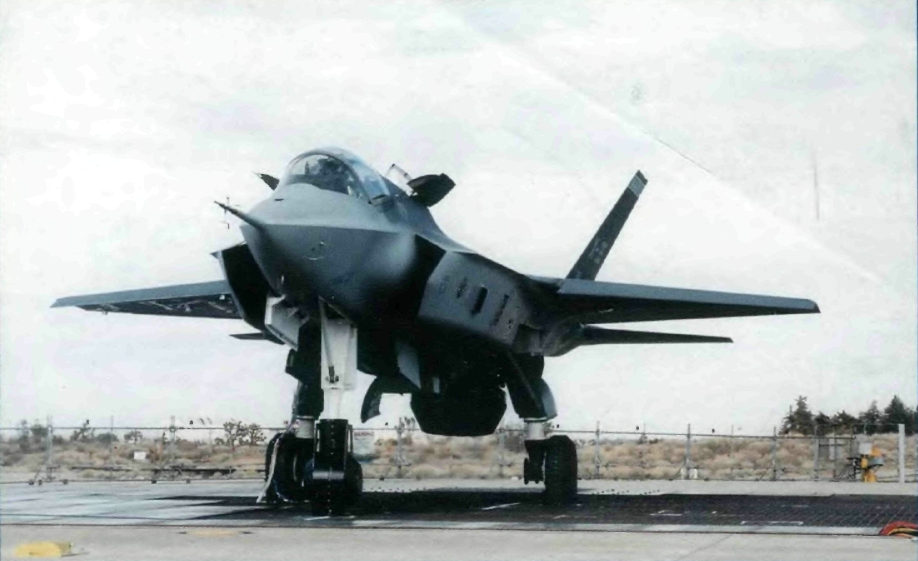 JSFHeav017.jpg