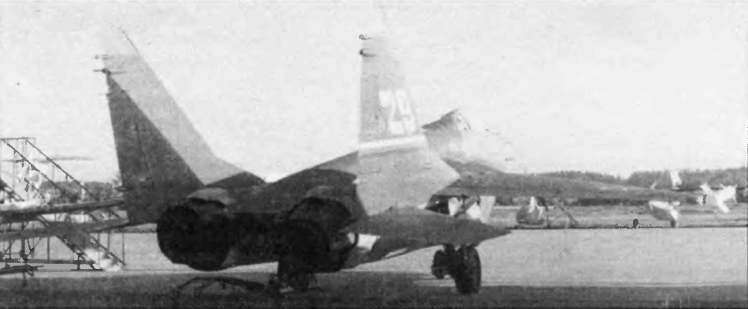 MAKS01Ak009.jpg