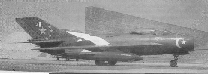 Avn02003.jpg