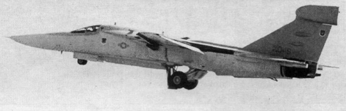 F-111065.jpg