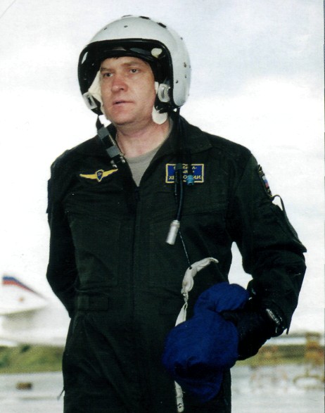 FarAv005.jpg