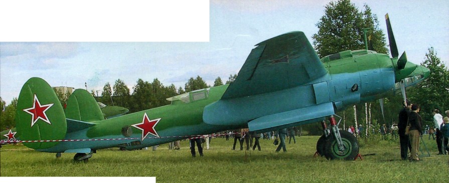 LlMon018.jpg