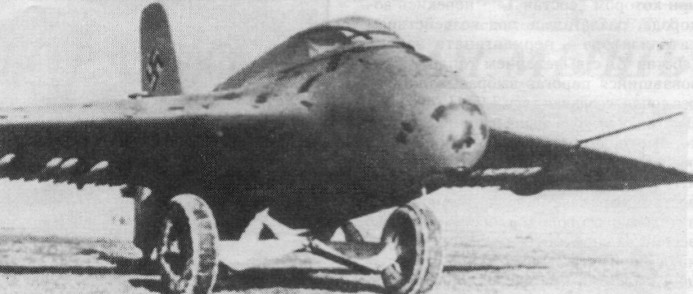 Me163006.jpg
