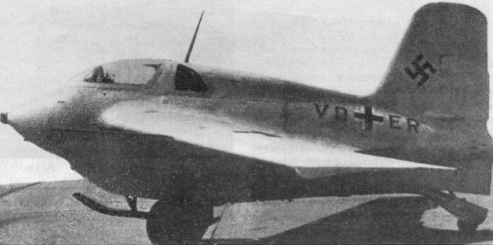 Me163007.jpg