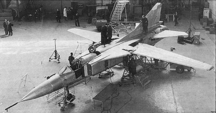 MiG27011.jpg