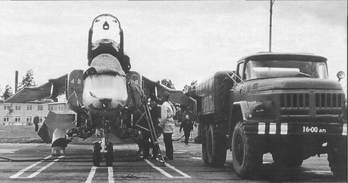 MiG27217.jpg