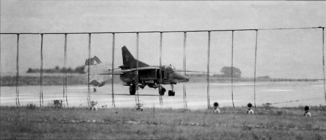 MiG27296.jpg