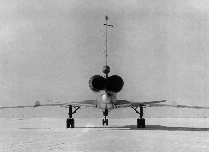 Tu22026.jpg