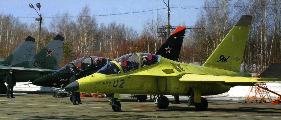Yak130i008.jpg