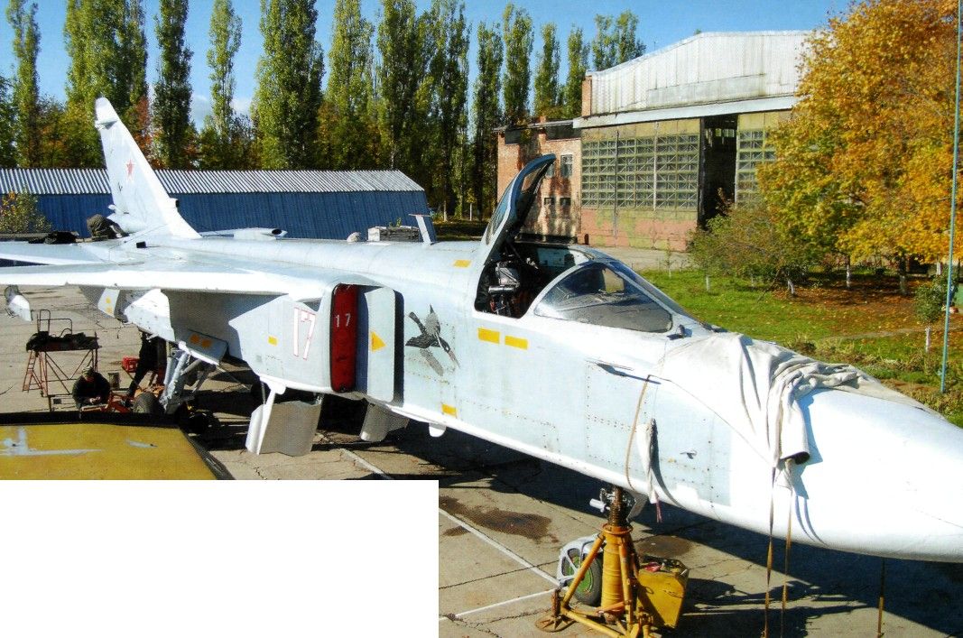 455bap025.jpg