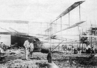 Heli100Y004.jpg