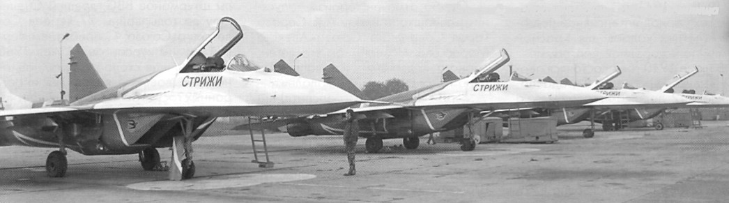 KraLUY70004.jpg