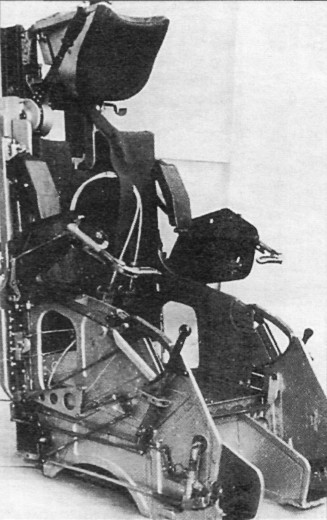 Su-7B012.jpg