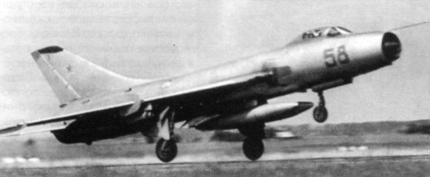 Su-7B021.jpg
