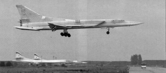 DA95Y003.jpg