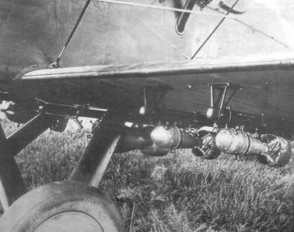 R1plane007.jpg