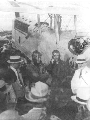R1plane022.jpg