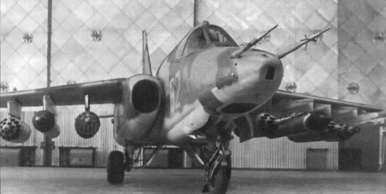 Su25Gen024.jpg