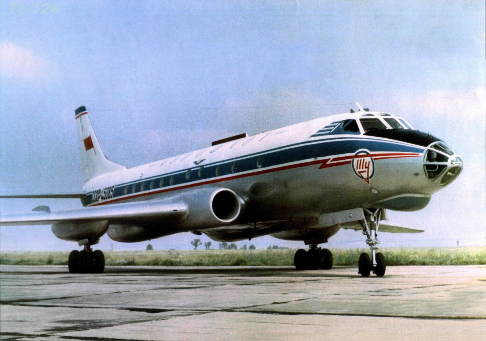 Tu124038.jpg