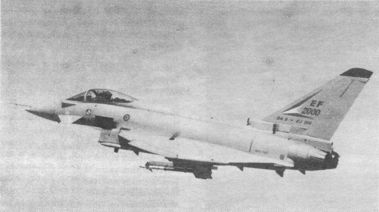 EF200024.jpg