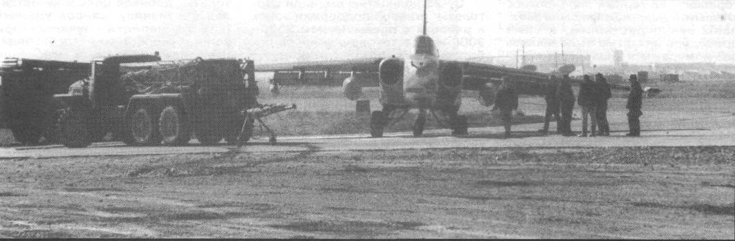 Su25013.jpg