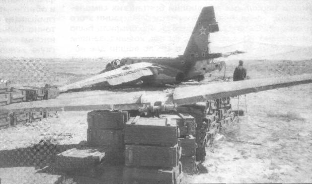 Su25017.jpg