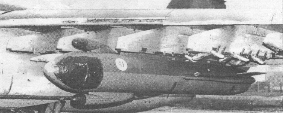 Su25030.jpg