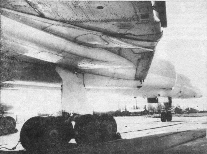 Tu22M004.jpg