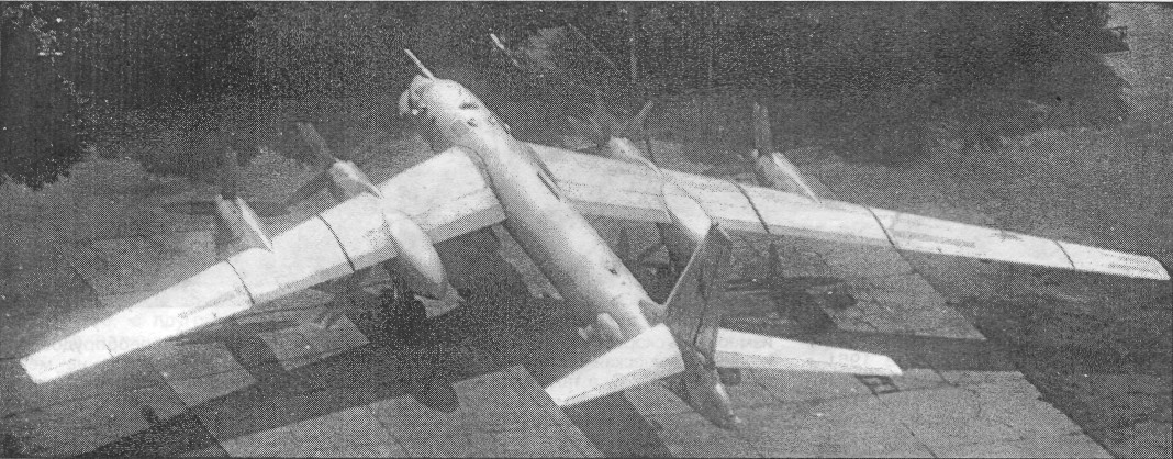 Tu95028.jpg