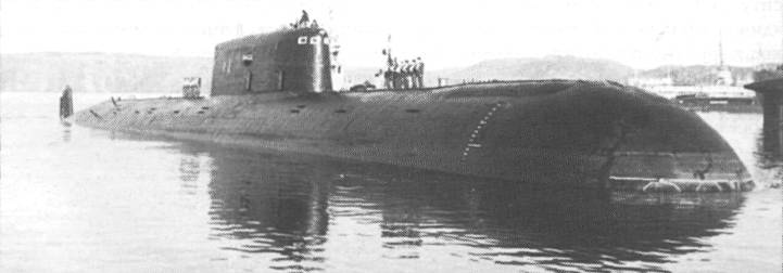 100RS038.jpg