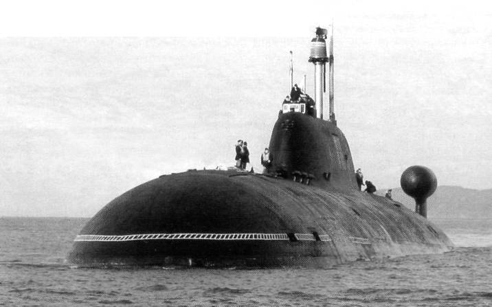 100RS047.jpg