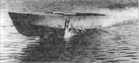 AvEkr025.jpg
