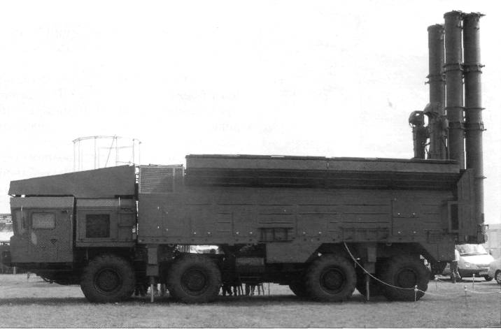 MAKS7003.jpg