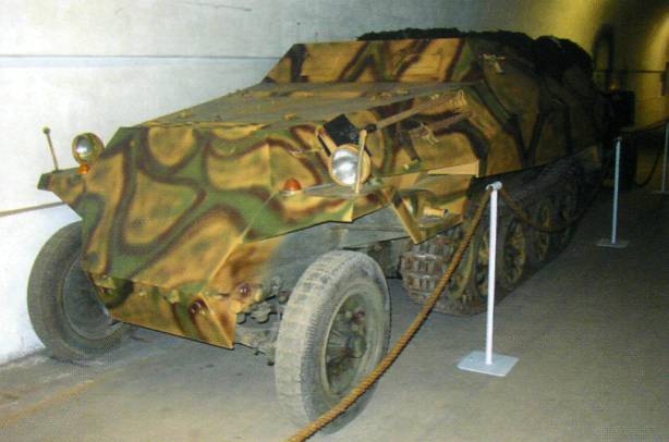 WVall019.jpg