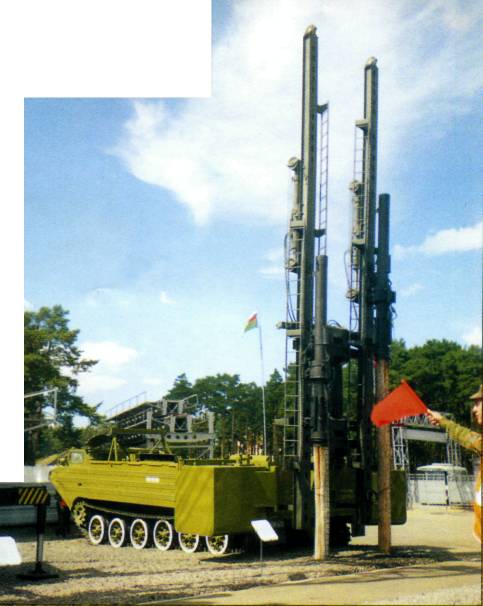 ZhDV006.jpg