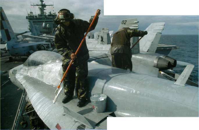 CVN65203.jpg