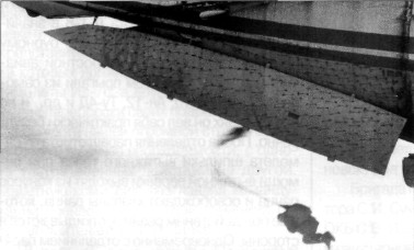 IL76drop008.jpg