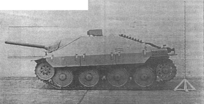 Che24100.jpg