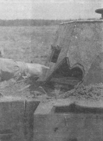 IL2AT017.jpg