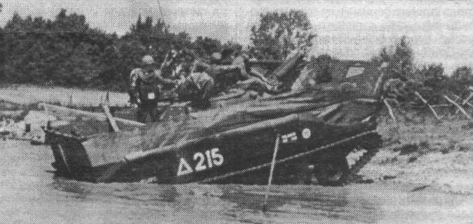M551012.jpg