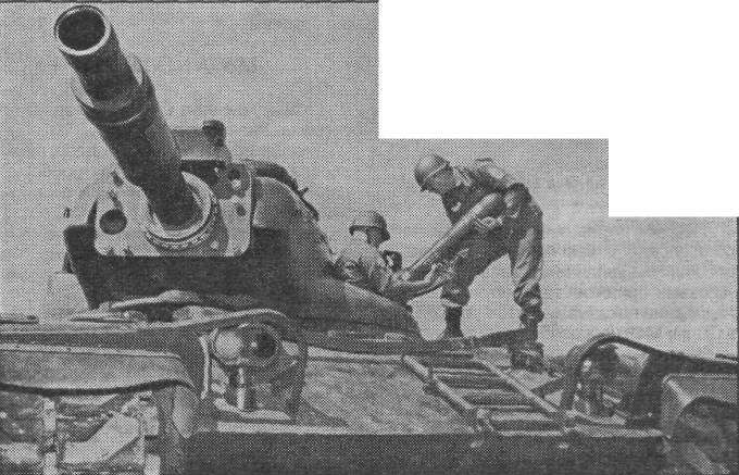 M60006.jpg