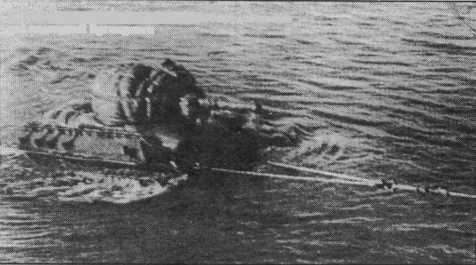 PzUWa015.jpg